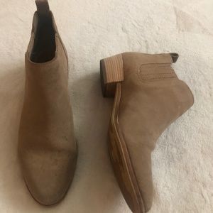 Michael Kors Ankle Bootie